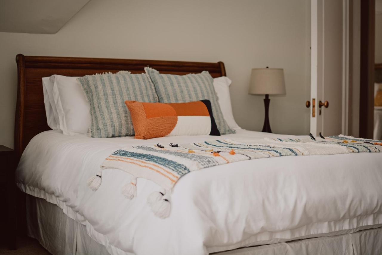 Hill Road Manor Bed & Breakfast Grand Falls - Windsor Eksteriør bilde