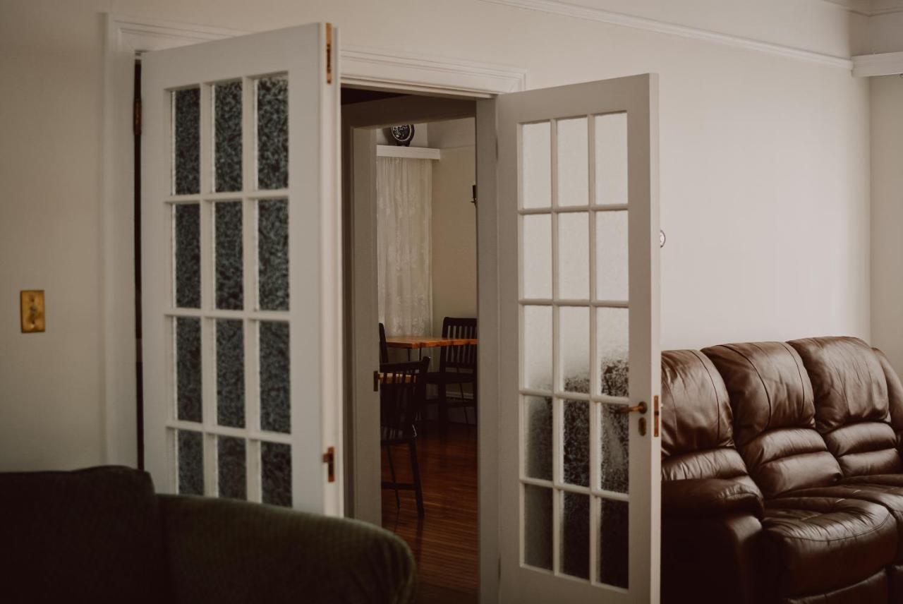 Hill Road Manor Bed & Breakfast Grand Falls - Windsor Eksteriør bilde