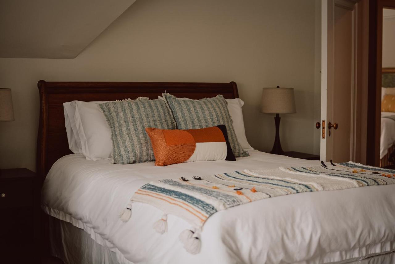 Hill Road Manor Bed & Breakfast Grand Falls - Windsor Eksteriør bilde